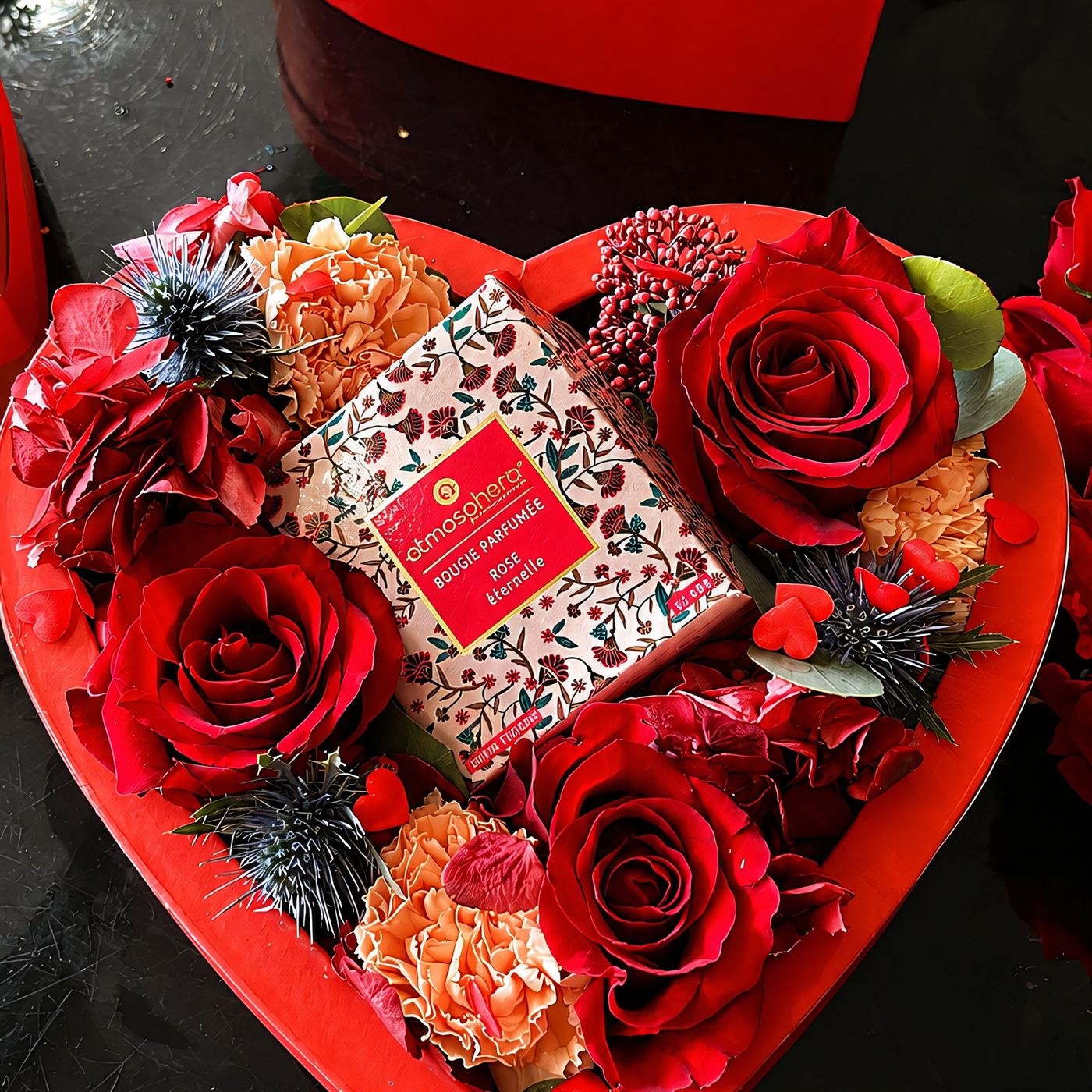 Cœur de roses rouges et chocolats livré à Chelles, roses, Ferrero, cadeau gourmand